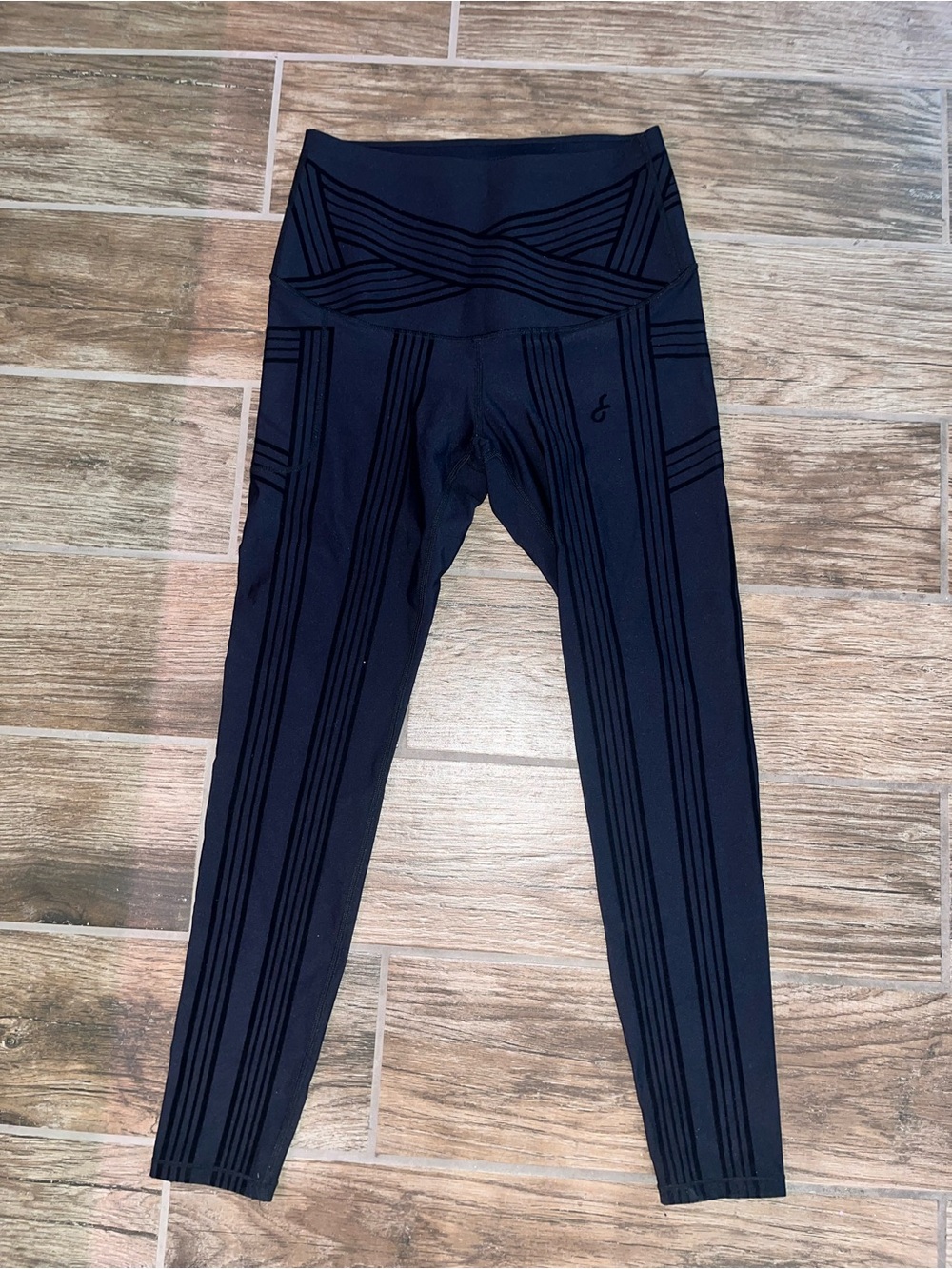 Fanka power and resistance leggings